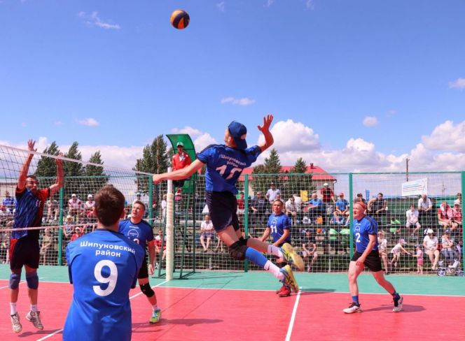 Расписание краевой сельской олимпиады в Мамонтово в игровых видах спорта 