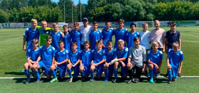 Футболисты "Динамо-2007" завоевали одну из двух путевок в финальную часть первенства Сибири