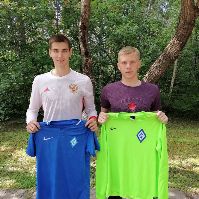 В новом сезоне цвета барнаульского "Динамо" будут защищать Константин Павлов (слева) и Никита Зубчихин