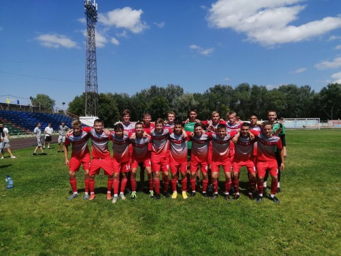 По итогам зонального первенства Сибири и Дальнего Востока среди команд спортшкол путевку в следующий этап завоевали юноши «Алтая-2004»