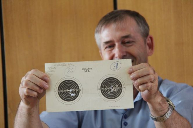 Мишени, по которым в 1995 году восьмилетний Серёжа Каменский сделал свои первые выстрелы из винтовки