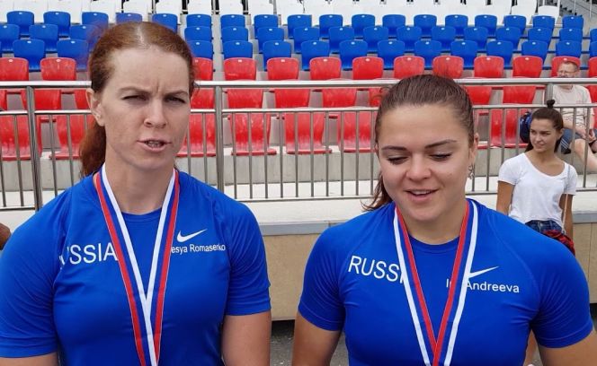 Олеся Ромасенко (слева) и Ирина Андреева