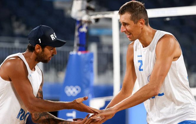 Вячеслав Красильников и Олег Стояновский. Фото: Сергей Бобылев/ТАСС