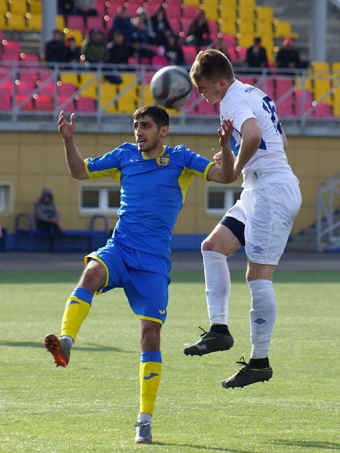10-15 августа. Бийск. Стадион "Юбилейный". Чемпионат Сибири. Высшая лига. Турнир за 10-14 места