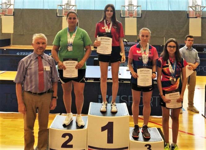 Ярослава Петраченко выиграла в Красноярске одиночный женский разряд