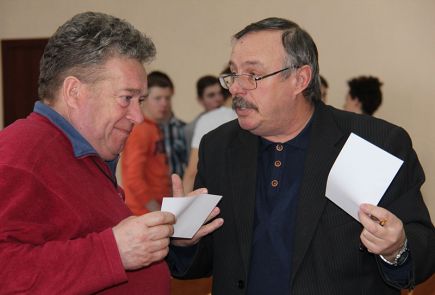 В Алтайском училище олимпийского резерва состоялся краевой семинар для тренеров и судей по легкой атлетике. 