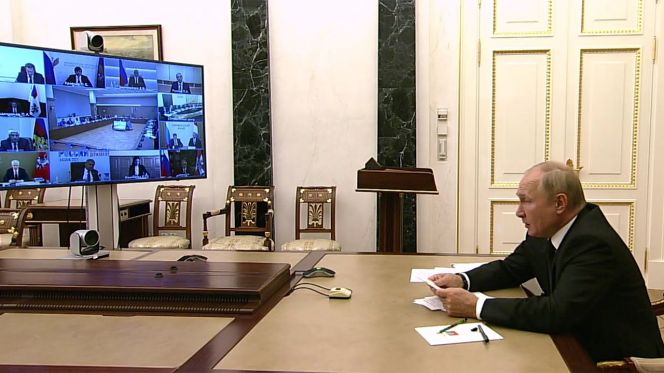 На спорт денег не жалеть. Совет при Президенте РФ по развитию физической культуры и спорта. Выдержки из речи В. Путина