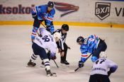 Хоккеисты барнаульского «Динамо-Алтай» уступили по буллитам во второй игре гостевой серии «Красноярским Рысям» – 2:3