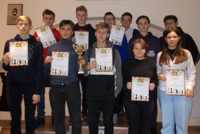 В "Турнире поколений" по рапиду победила "Молодость"