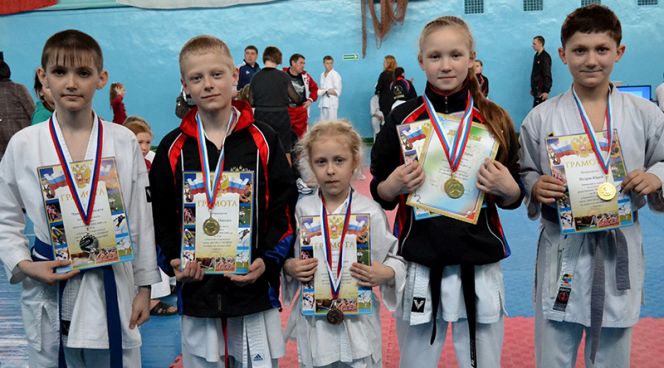 Воспитанники ДЮСШ «Рубин» – победители краевой спартакиады среди спортшкол по каратэ сётокан.  