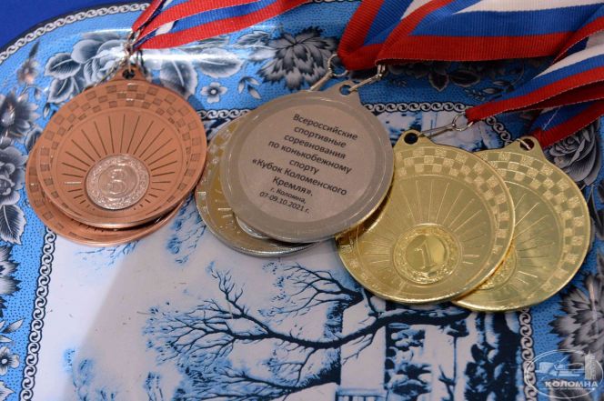 Виктор Муштаков и Алиса Беккер открыли спортивный сезон победой на Кубке Коломенского кремля