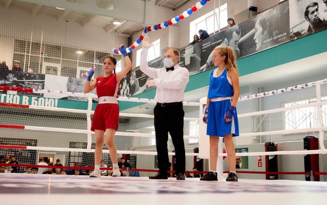 Подведены итоги турнира, посвящённого 10-летию СШОР «Алтайский ринг»