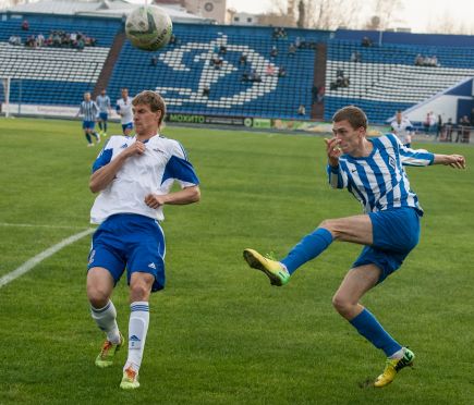 Весенний футбол 