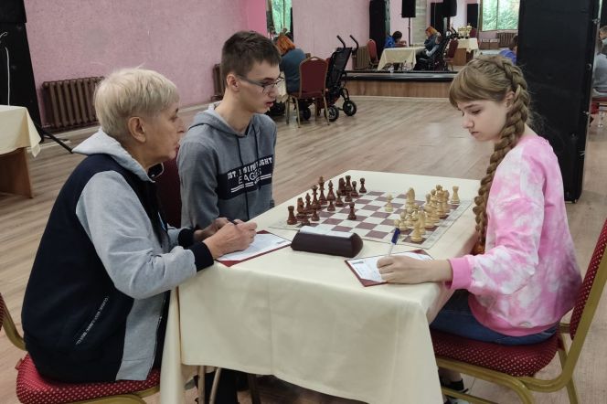 В игре будущая победительница первенства России среди девушек Татьяна Кузнецова