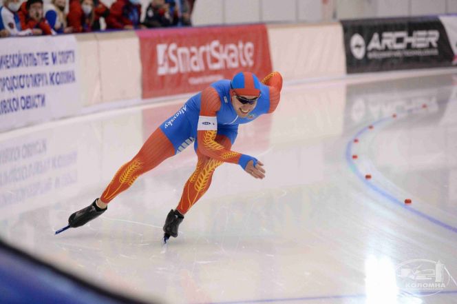 Виктор Муштаков - чемпион России на дистанции 500 метров