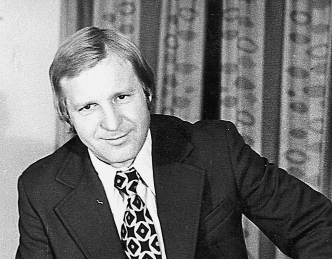 75 лет со дня рождения Александра Захряпина