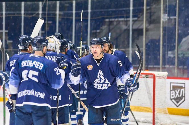Фото: ХК "Динамо-Алтай"