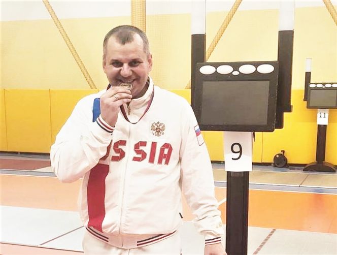 Барнаулец Павел Лимков - обладатель серебряной медали Кубка России среди саблистов-ветеранов 