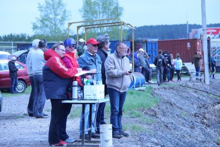 Весла на воду!