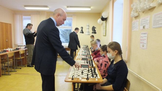 В Мамонтово создан современный детский шахматный клуб