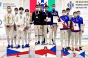 Команда саблистов Алтайского края завоевала бронзу Всероссийского кадетского турнира на призы Станислава Позднякова