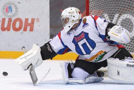 Барнаульский "Полимер" завершил выступление на IV Всероссийском фестивале любительских команд на 10 месте в "Лиге будущих чемпионов".