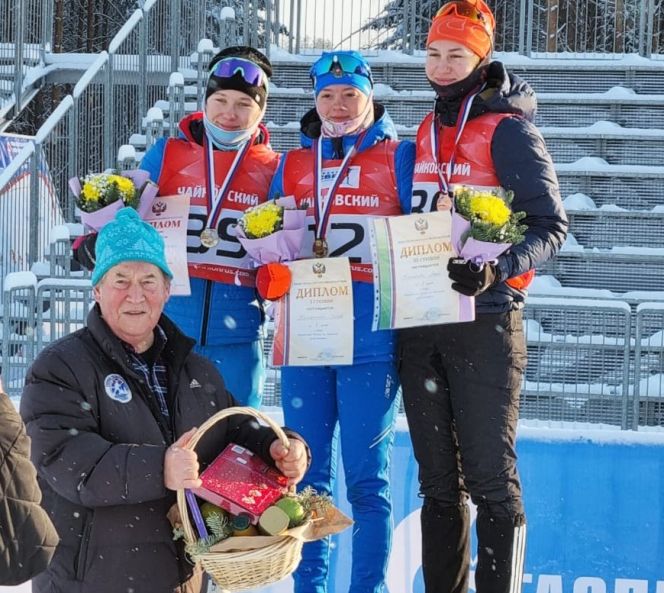 Анастасия Гришина завоевала серебро в индивидуальной гонке на Всероссийских соревнованиях среди юниоров до 21 года 