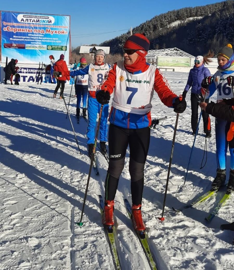 В выходные дни путёвки в финал сельской олимпиады разыгрывали лыжники, спортивные семьи и хоккеисты 