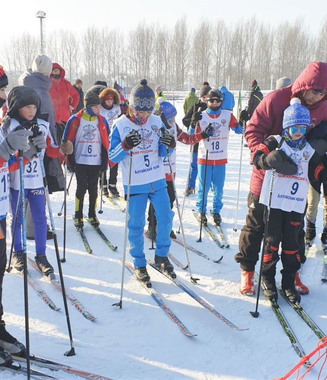 В Заринске определили победителей краевого первенства в двух возрастных группах