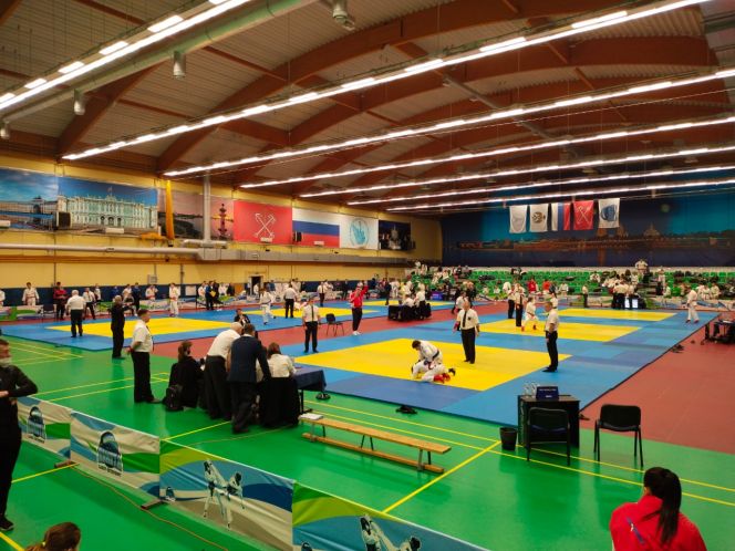 С медалями всех достоинств! Алтайские спортсмены вернулись домой с чемпионата и первенства России в Санкт-Петербурге 