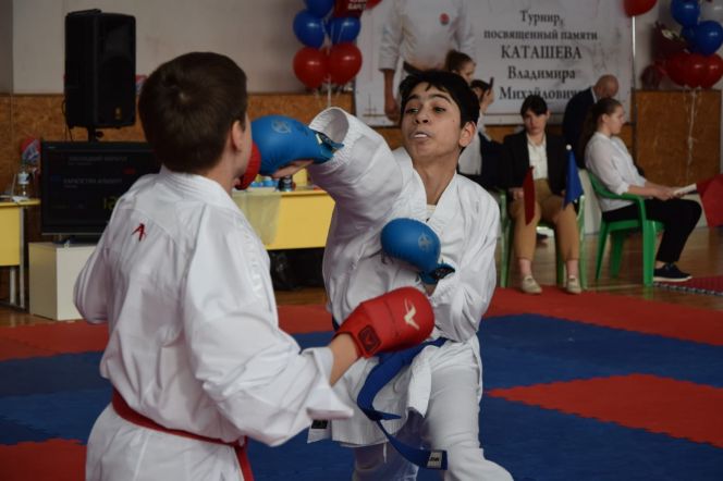 В Бийске состоялся первый турнир, посвящённый памяти Владимира Каташева (фото)