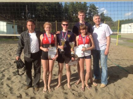 Краевая универсиада завершилась соревнованиями по пляжному волейболу.