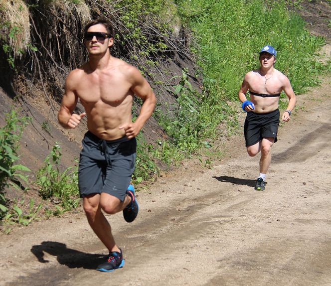 Сплавы, кони и автографы 