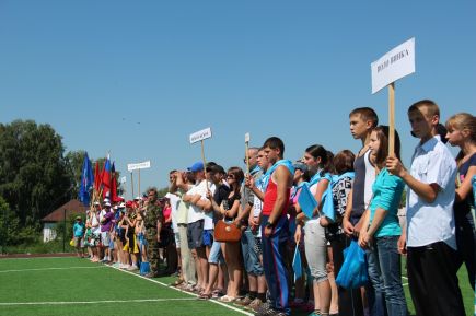 В Советском районе торжественно открылась спортивная площадка, построенная по проекту «Газпром – детям» (фото).  