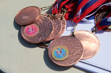 В Советском районе торжественно открылась спортивная площадка, построенная по проекту «Газпром – детям» (фото).  