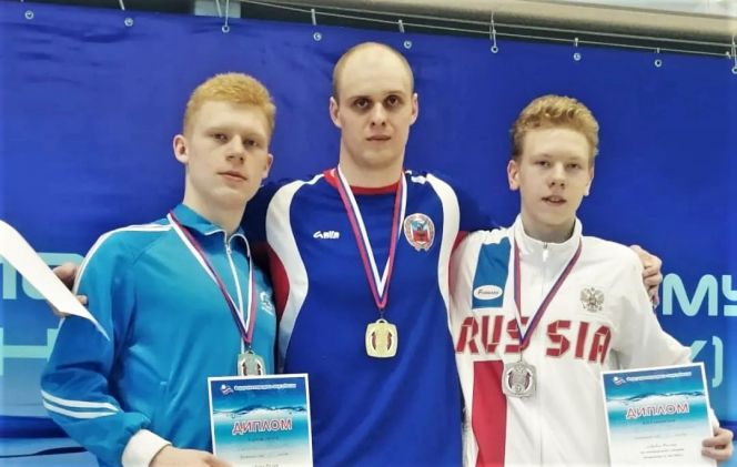 Золотой дубль. Бийчанин Яков Стрюков выиграл вторую дистанцию (800 м) на Кубке России