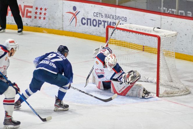 Фото: ХК "Динамо-Алтай"