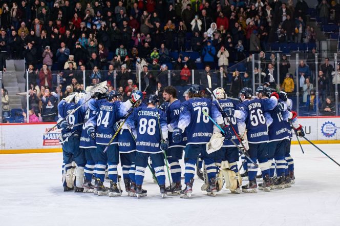 Фото: ХК "Динамо-Алтай"