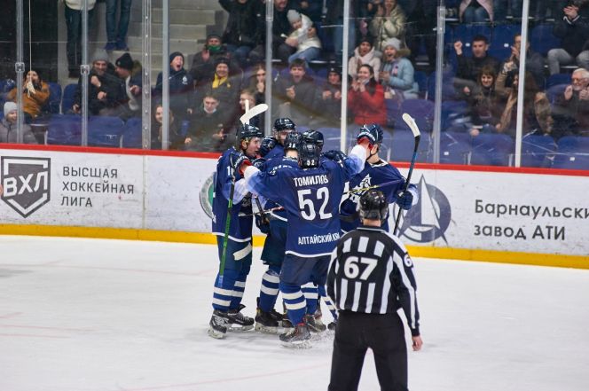 «Алтай» даёт стране угля. Обзор вторых матчей 1/2 финала Кубка Федерации 