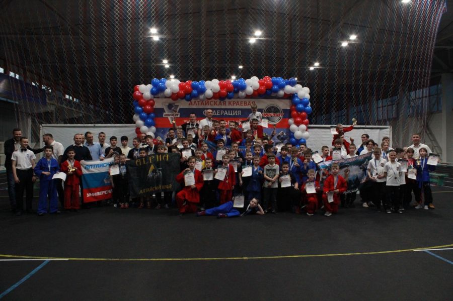 Фото: Алтайская краевая федерация "Универсальный бой"