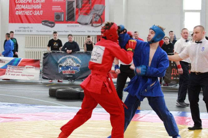 Фото: Алтайская краевая федерация "Универсальный бой"