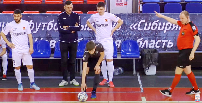 "АлтПолитех" обыграл "Ухту-д" в первом матче 10-го тура Высшей лиги - 5:1