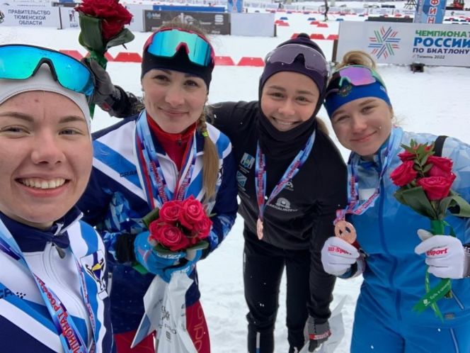 Бронзовые медалистки чемпионата России в эстафете (слева направо): Софья Ленькова, Анна Никулина, Анастасия Батманова, Анастасия Гришина 