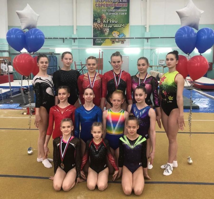 Гимнасты Алтая собрали россыпь наград на всероссийских соревнованиях «В краю кедровом» в Северске