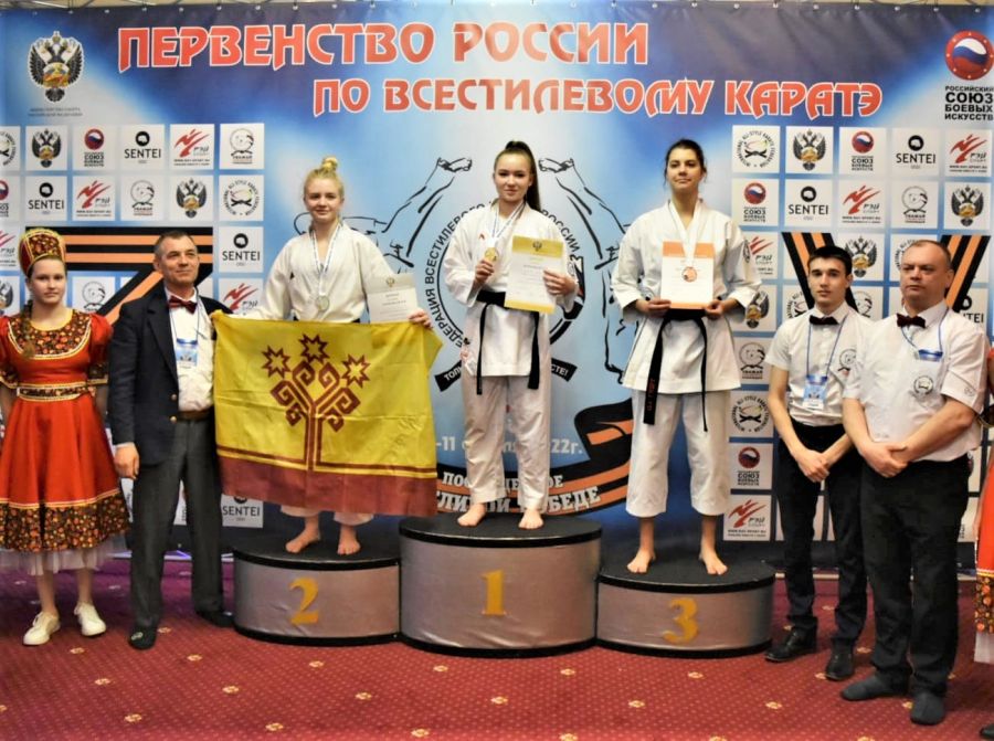 Воспитанники барнаульской СШ «Рубин» успешно выступили в первенстве России и всероссийском фестивале по всестилевому каратэ 