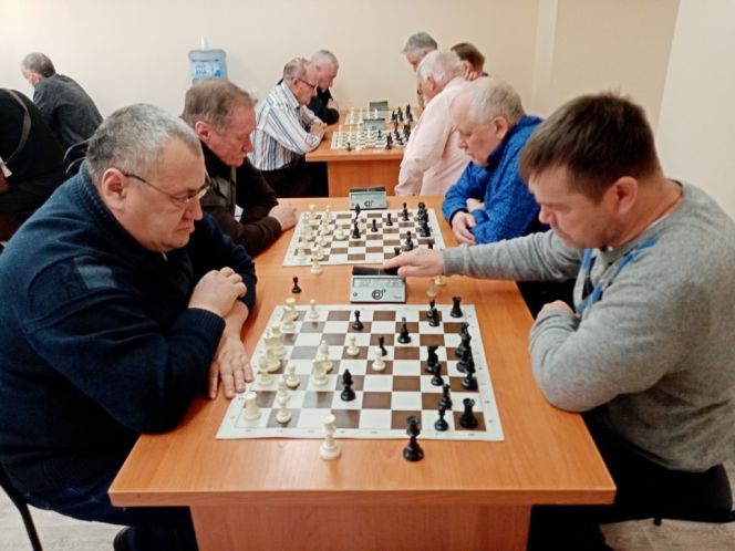 Сборная ветеранов Бийска обыграла Барнаул в принципиальном матче