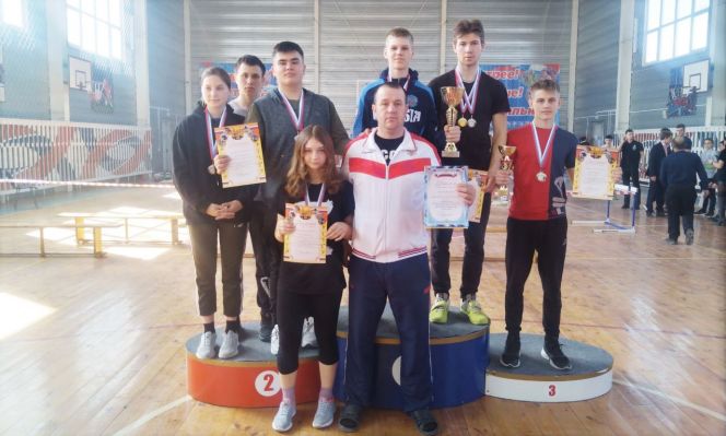 Команда гиревиков Первомайского района - победитель соревнований