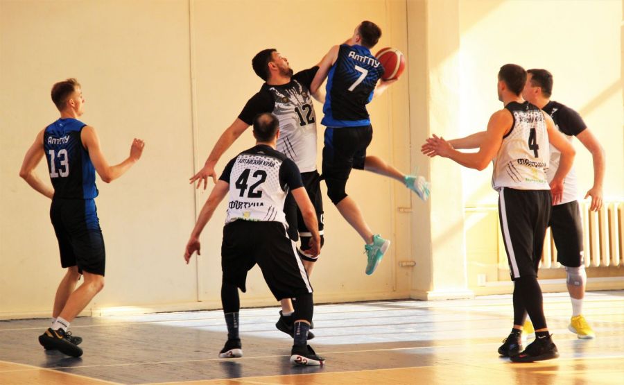 Фото: Олег Харлов/«Алтайский спорт»