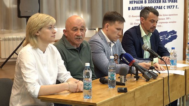 Пресс-конференция ХК «Коммунальщик»: фестиваль на открытие, состав на сезон, несостоявшаяся легионерка из Зимбабве