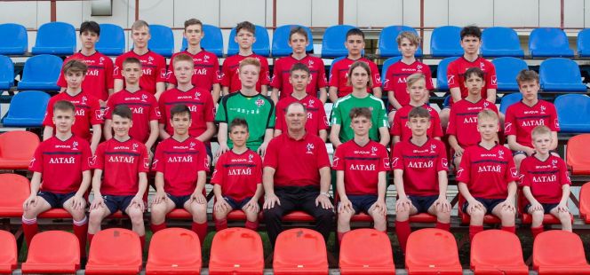 Команда СШОР Алексея Смертина примет участие в дебютном сезоне Сибирской ЮФЛ 